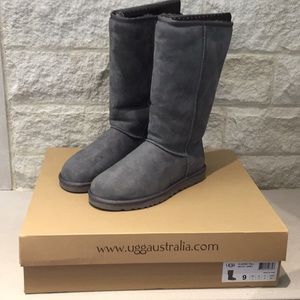 Classic Tall UGGs Grey size 9